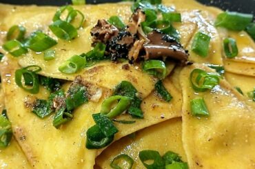 PORCINI MUSHROOM & TRUFFLE TRIANGOLI - ALDI Cooking Taste Testing and Reviews #cooking #aldi #italy