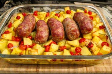 SALSICCIA E PATATE AL FORNO made in Italy (roast sausage & potato) #salsicciapatate