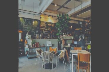 Atmospheric Backdrops for Italian Restaurants