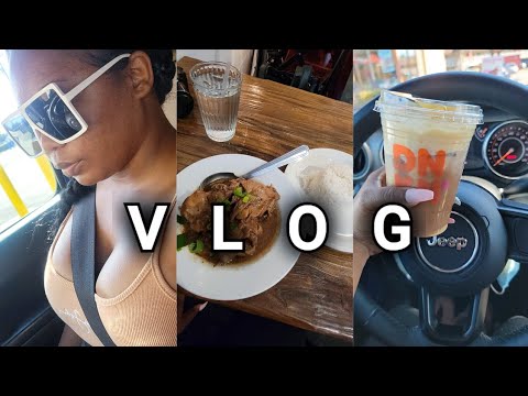 VLOGTOBER | LUNCH + ITALIAN WINE AT TRADER JOES + DUNKIN DONUTS PUMPKIN CREAM COLD BREW & MORE VLOGTOBER | LUNCH + ITALIAN WINE AT TRADER JOES + DUNKIN DONUTS PUMPKIN CREAM COLD BREW & MORE