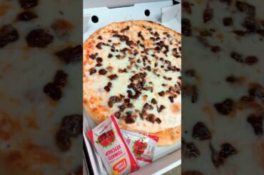 pizza Making #shorts #youtubeshorts #italianfood