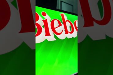 What if Justin Bieber own a Italian restaurant?