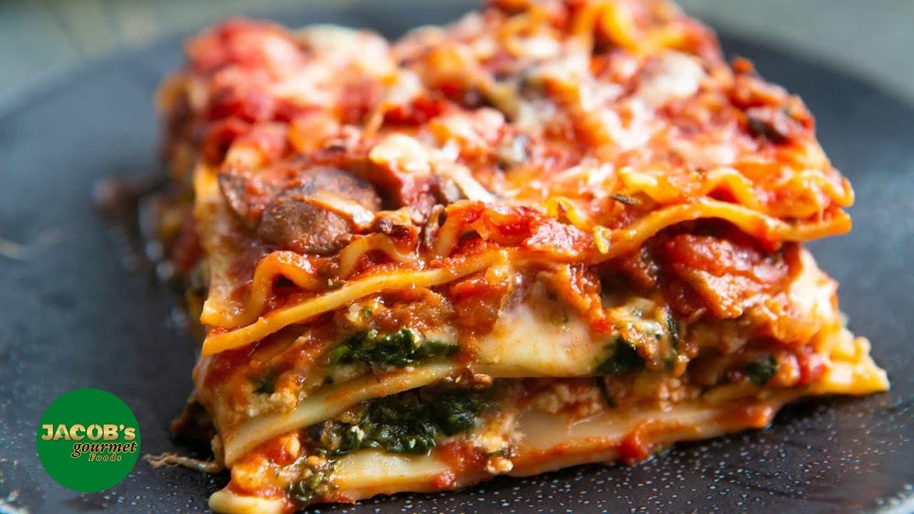 CORNED BEEF LASAGNA WITH JACOB'S ITALIAN PEPPERONI | JACOB'S GOURMET FOODS | GOURMET RECIPE CORNED BEEF LASAGNA WITH JACOB'S ITALIAN PEPPERONI | JACOB'S GOURMET FOODS | GOURMET RECIPE