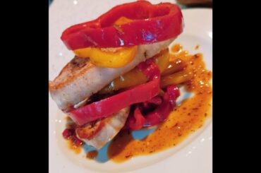 HOW TO COOK PORK CHOPS WITH PEPPERS IN WHITE WINE SAUCE AND MACKEREL RICE SANDWICH WITH PEPPER CHIPS