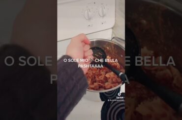Delicious Bowtie Pasta Bolognese on the menu! #osolemio #pasta #italiancooking #opera #sing #eat