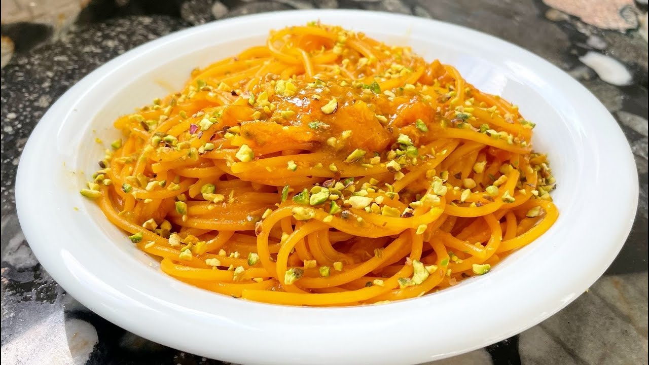 SPAGHETTI CACTUS FRUITS – pasta ai fichi d'India cooked in Italy #cactusfruit SPAGHETTI CACTUS FRUITS - pasta ai fichi d'India cooked in Italy #cactusfruit