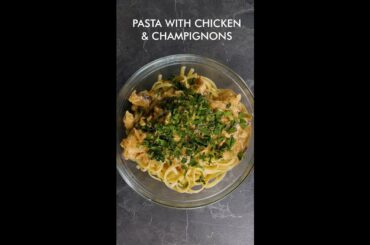Fettuccine Chicken Alfredo | Italian recipe | #Shorts