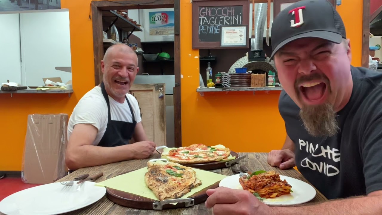 ABC Pizza – Legit Italian Flavors from a restaurant barely bigger than my closet! ABC Pizza - Legit Italian Flavors from a restaurant barely bigger than my closet!