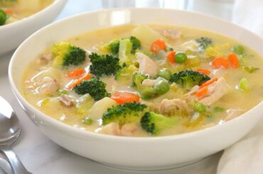 Creamy Chicken Soup with Vegetables | Hearty & Nutritious Fall Recipes