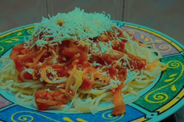 How to make spaghetti bolognese|| Italian Food