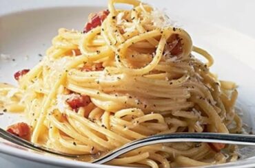 HOW TO MAKE AUTHENTIC SPAGHETTI CARBONARA#italian style#cooking version //LHAROSE 26