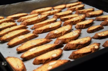 How to Make Cantucci (Italian Almond Cookies)