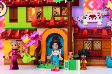 The Madrigal House (feast your eyes!) - Disney Encanto Build & Review