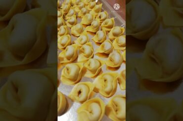How to make Tortellini/How to fold Cappelletti #shorts #food #tortellini #italianfood