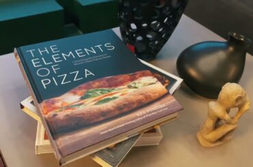 Modern Art Deco Style Restaurant at Tipo’s Pizzeria e Trattoria!