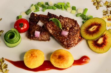 Italian food : how to make a delicious steak / delicious meat