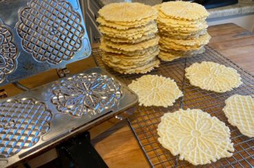 Pizzelles - Italian Cookie