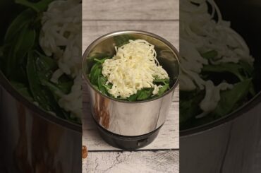 Pesto /quick and easy #shorts #pesto #healthy #sandwich #pizza #pizzarecipe #italian #italianfood