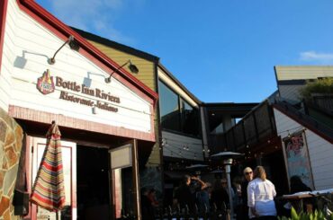 Riviera Village Dining Spotlight: The Bottle Inn Riviera