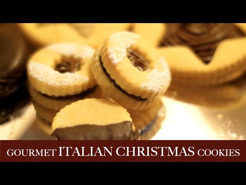 WAITING FOR CHRISTMAS IN TUSCANY, ITALY: Olive Wreath & Occhio di Bue Chocolate Christmas Cookies WAITING FOR CHRISTMAS IN TUSCANY, ITALY: Olive Wreath & Occhio di Bue Chocolate Christmas Cookies