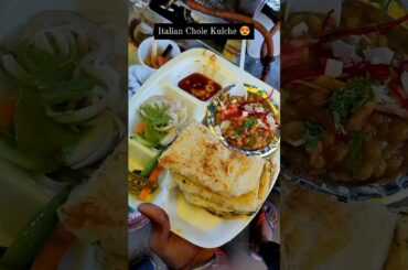 Italian Chole Kulche Khaya Hai Kya ?| Chole Kulche Recipe | Street Food India #shorts #cholekulche