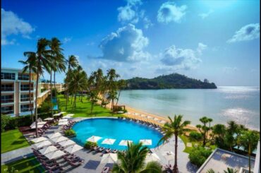 Review Crowne Plaza Phuket Panwa Beach