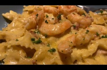 SHRIMP AND BACON FARFALLE | WHITE TRUFFLE SAUSAGE PIZZA | TORCH - Vlog - 115