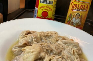 OLD SCHOOL CHITTERLINGS/A NEW YEARS DAY TRADITIONAL MEAL FOR ME GROWING UP/VLOGMAS DAY 23
