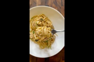 Spinach & Cream Chicken Pasta #food #shorts #lobster #pasta #creamypasta #italianfood