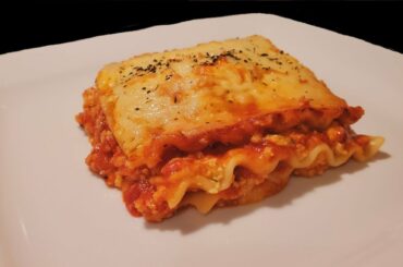 Lasagna Recipe -  Italian Style Chicken  Lasagna  Recipe || Indo Pak Cooking