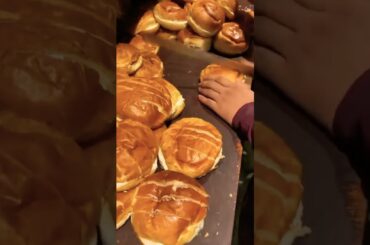 Bun maska lover || italian food #youtubeshorts