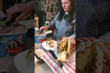 Festive Italian Panettone with Ice Cream #food #foodie #foodinsider #foodporn #recipes #recipe