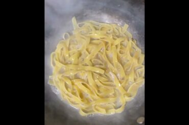 Cooking pasta on the Italian way, in a special and wonderful way. Watch not to miss 1