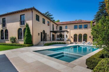 $26,995,000! Timeless Mediterranean Villa in Beverly Hills with Spanish and Italian elements