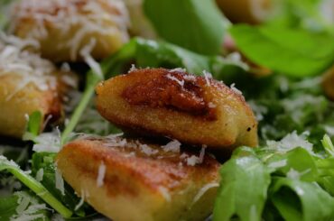 Stuffed Gnocchi | How to make stuffed gnocchi | Cheesy Gnocchi | Italian Recipes #gnocchirecipe