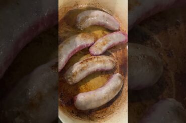 Cooking Italian Sausages For "Sunday Gravy"