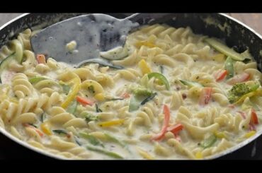Italian Style White Sauce Pasta {Easy recipe}