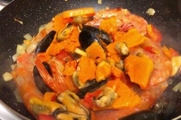 WHY YOU NEED TO ORDER ITALIAN FOOD WHEN YOU CAN DO IT AT HOME OR IN YOUR KITCHEN | SEAFOOD SPAGHETTI