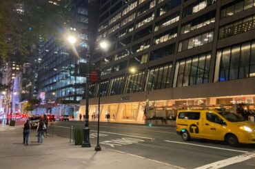 NYC LIVE Exploring Midtown Manhattan to Upper West Side on Saturday (January 22, 2022)