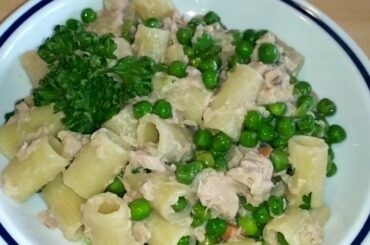 PASTA WITH TUNA  AND PEAS / ITALIAN RECIPE  PASTA CON TONNO E  PISELLI