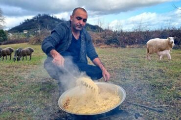 Easy Wilderness Cooking's Sausage Spaghetti Recipe | Spaghetti Recipes With Sausage