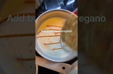 Carbonara sauce! How to cook carbonara pasta? Italian restaurant at home #shorts #shorts_video