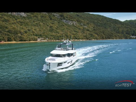 BENETEAU Grand Trawler 62 – Features Review By BoatTest.com BENETEAU Grand Trawler 62 - Features Review By BoatTest.com