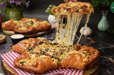 Calzony Pizza Recipe by SooperChef