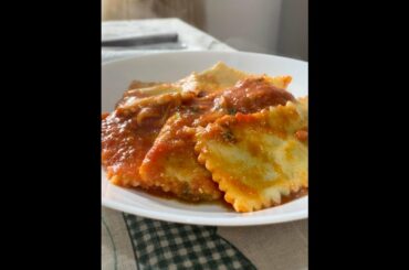 Italian Food - Ravioli #italy #naples #cook #food #city #shorts