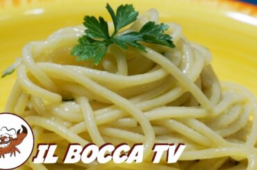 781 - Spaghetti alla colatura di alici, ci starebbero anche i pici! (primo facile al sapore di mare)