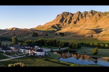 It’s WINE o’clock! Craggy Range |#short |#ytshorts |#craggycliffs #napier |#winery