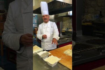 Chef explains simple Italian PASTA from Puglia #shorts