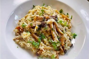 How to make the Perfect Classic Italian creamy mushroom risotto | Easy and delicious
