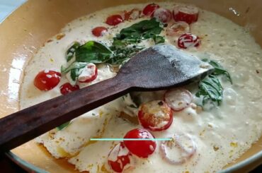 Creamy Basil and Tomato - Italian sauce. Perfect with Italian chicken,   homemade pasta dishes.